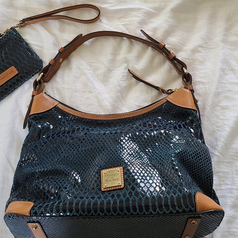 Dooney & Bourke Purse
